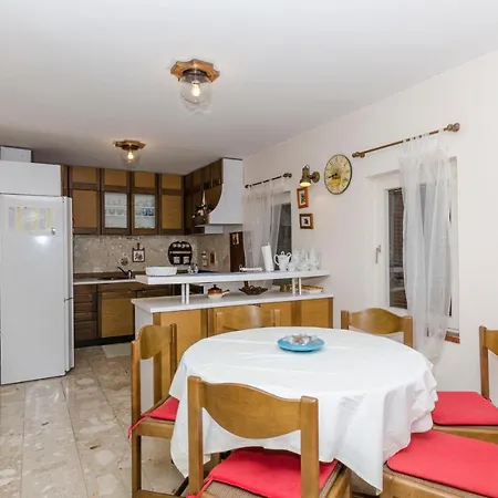 Apartment Radomir