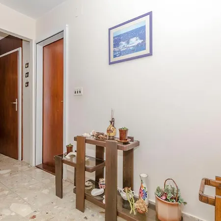 Radomir Apartment *