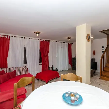 Radomir Apartment